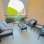 Appartement climatisé au cœur de Port Fréjus